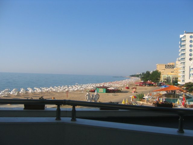 photo4.jpg